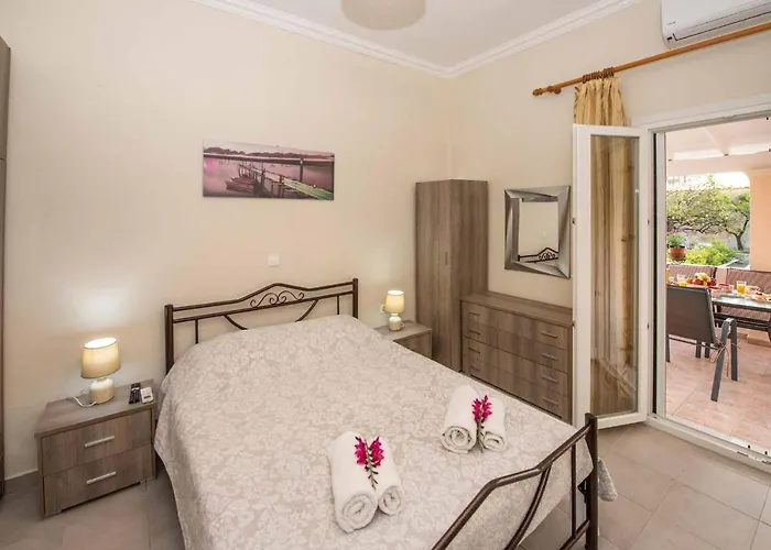 別荘 Lollas Acharavi Corfu *