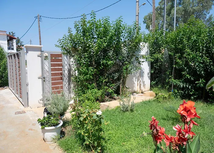 別荘 Lollas Acharavi Corfu アカラヴィ