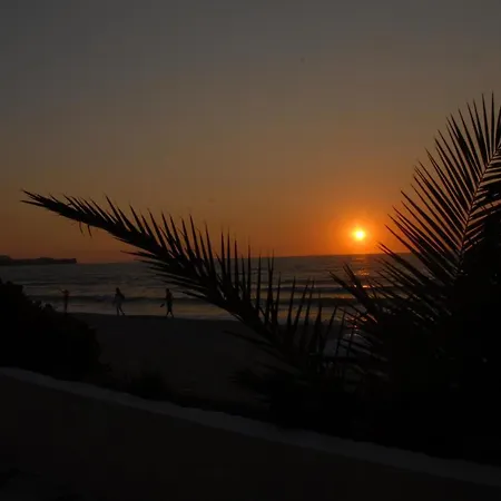 Lollas Acharavi Corfu בית נופש אצ'ארבי