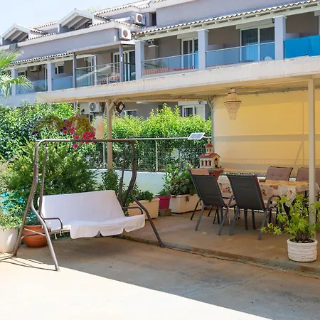 Lollas Acharavi Corfu Tatil Evi *