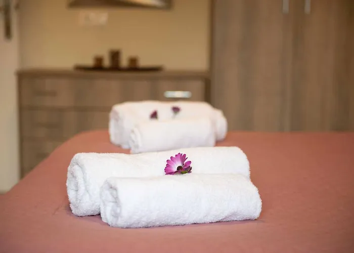 펜션 Lollas Acharavi Corfu