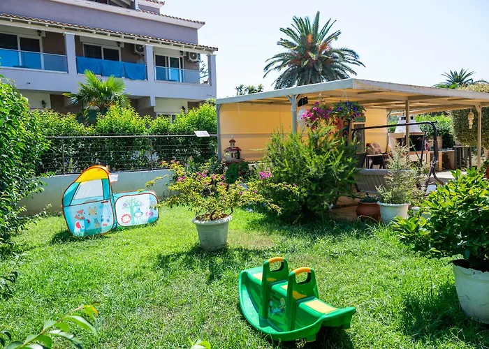 Lollas Acharavi Corfu *